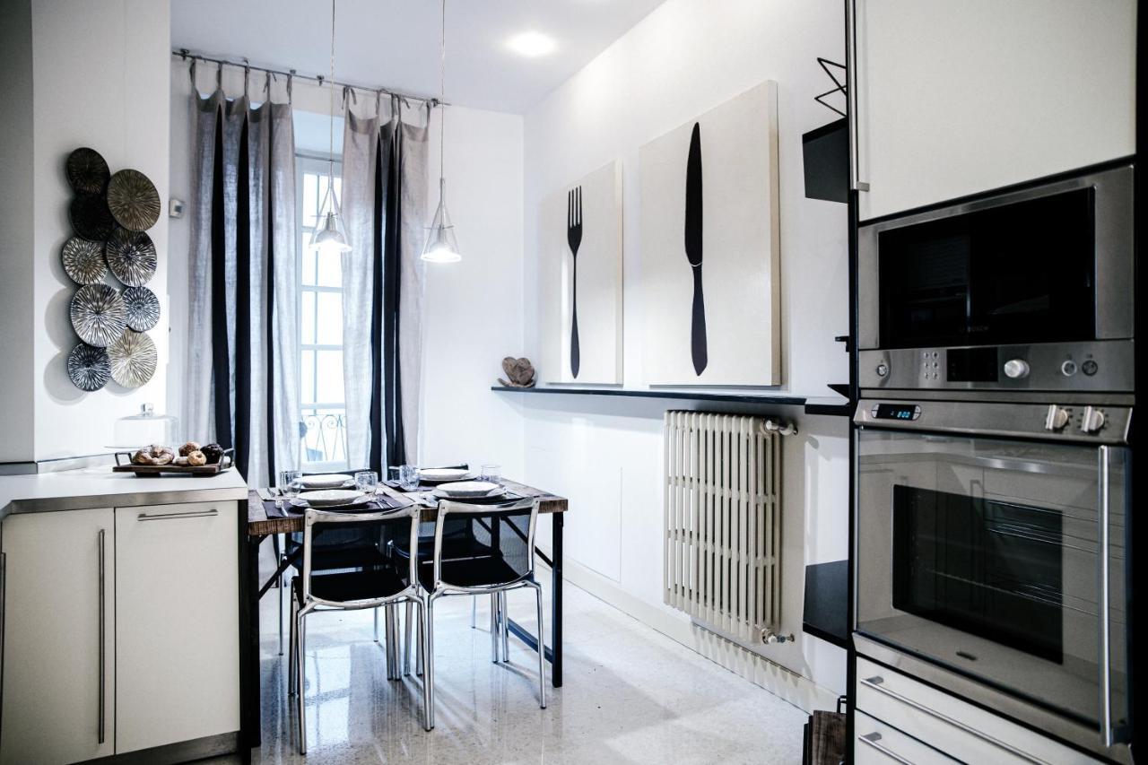 La Finestra Sul Duomo - The House Of Travelers Apartment Como Ngoại thất bức ảnh